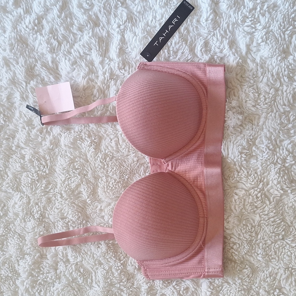 Tahari bra
